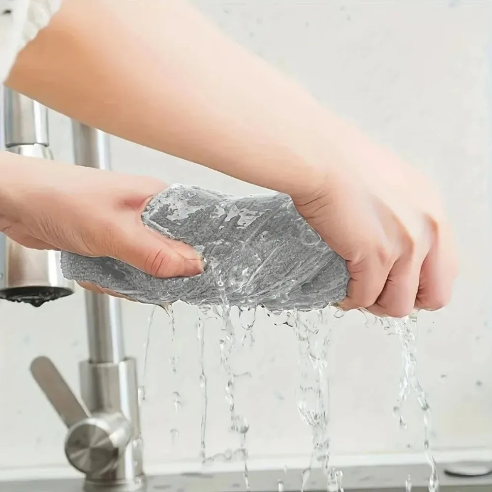 Ultra Absorbent Microfiber Cleaning Towels